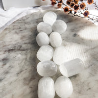 selenite tumble