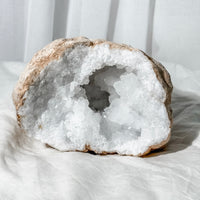 clear quartz geode HALF - 8A (matches with 8B)