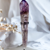 phantom amethyst on stand 07