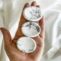 howlite worry stone