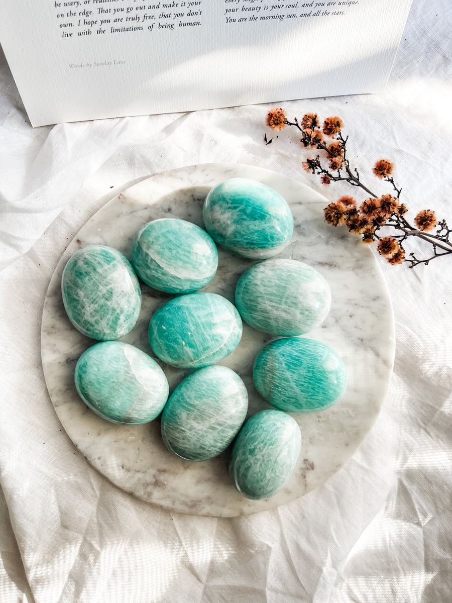 amazonite palm stone