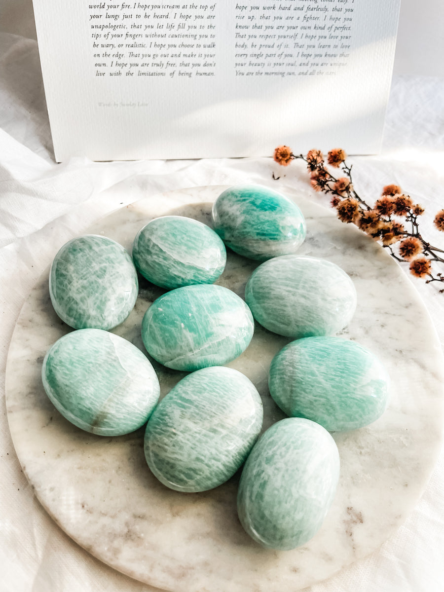 amazonite palm stone