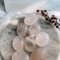 rose quartz palm stone