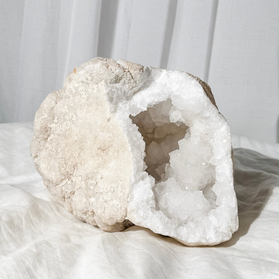 clear quartz geode HALF - 1A (matches with 1B)