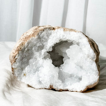 clear quartz geode HALF - 8A (matches with 8B)