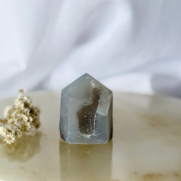 agate druzy point 24