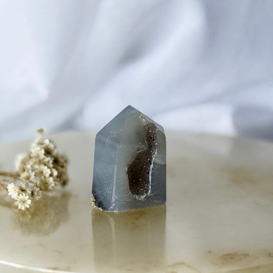 agate druzy point 24