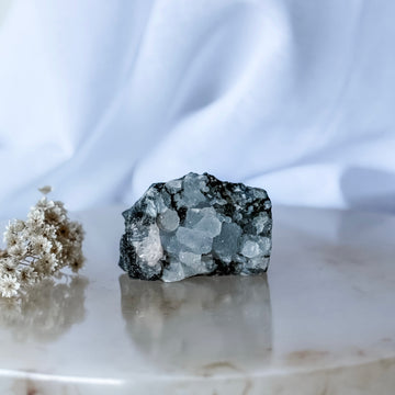 apophyllite cluster 02