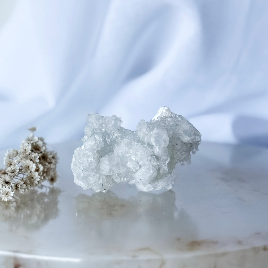 apophyllite cluster 03