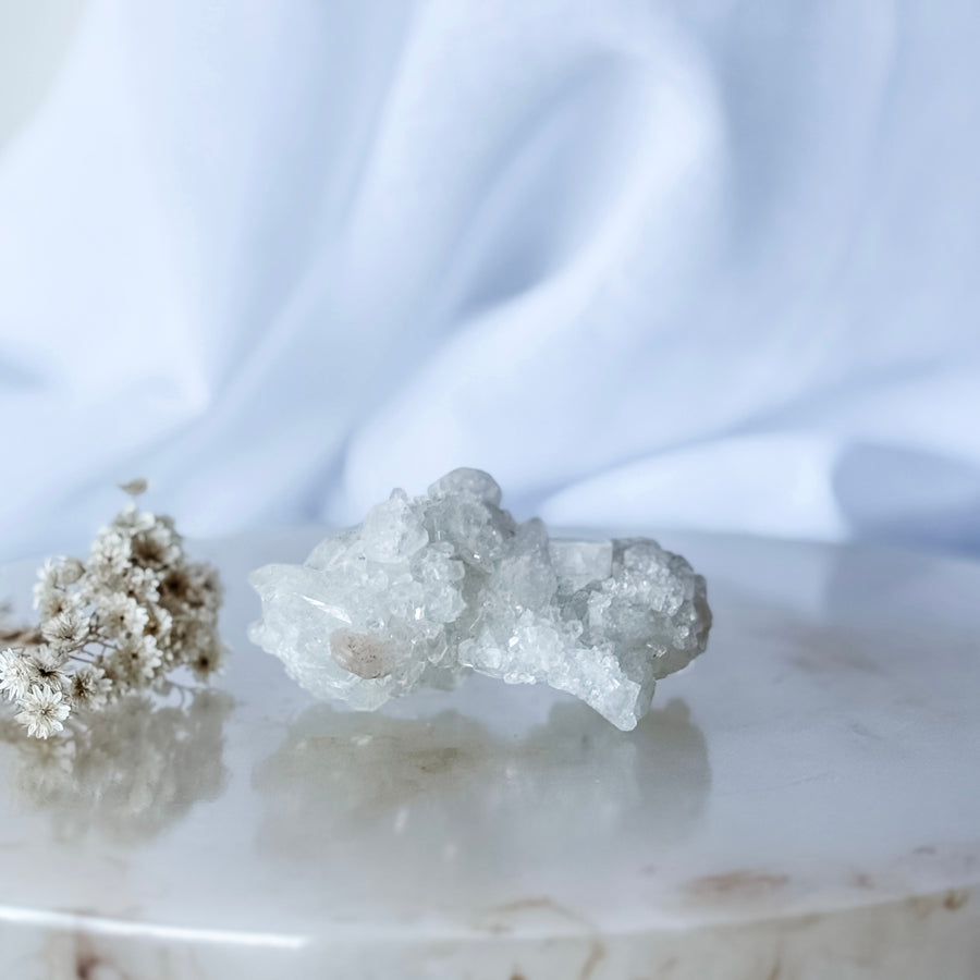 apophyllite cluster 03