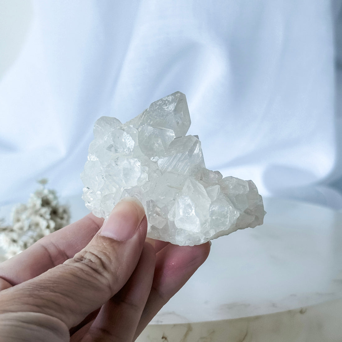 apophyllite cluster 10