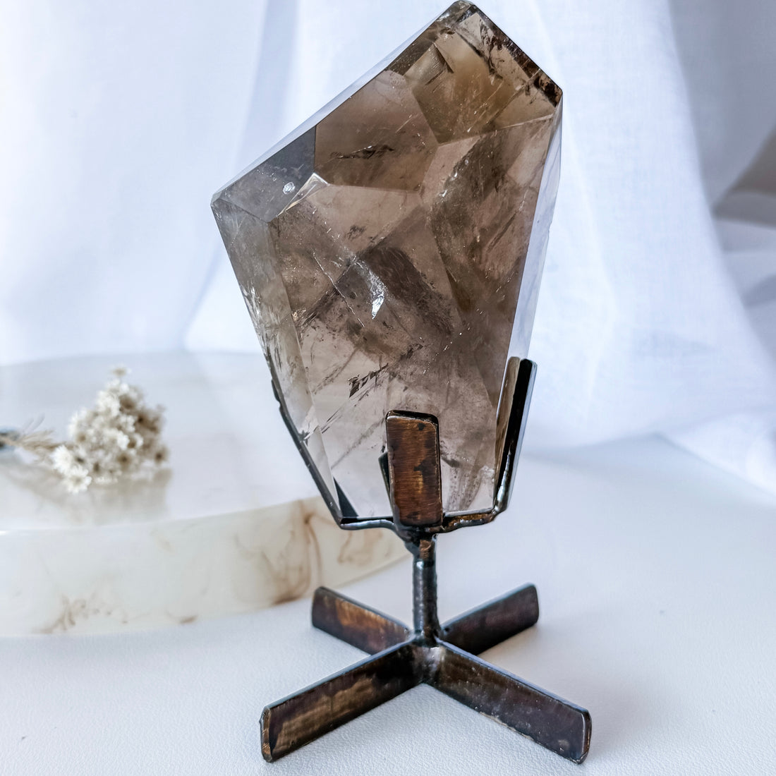 citrine on brass stand 01