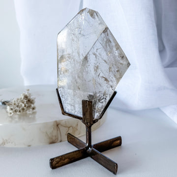 citrine on brass stand 02