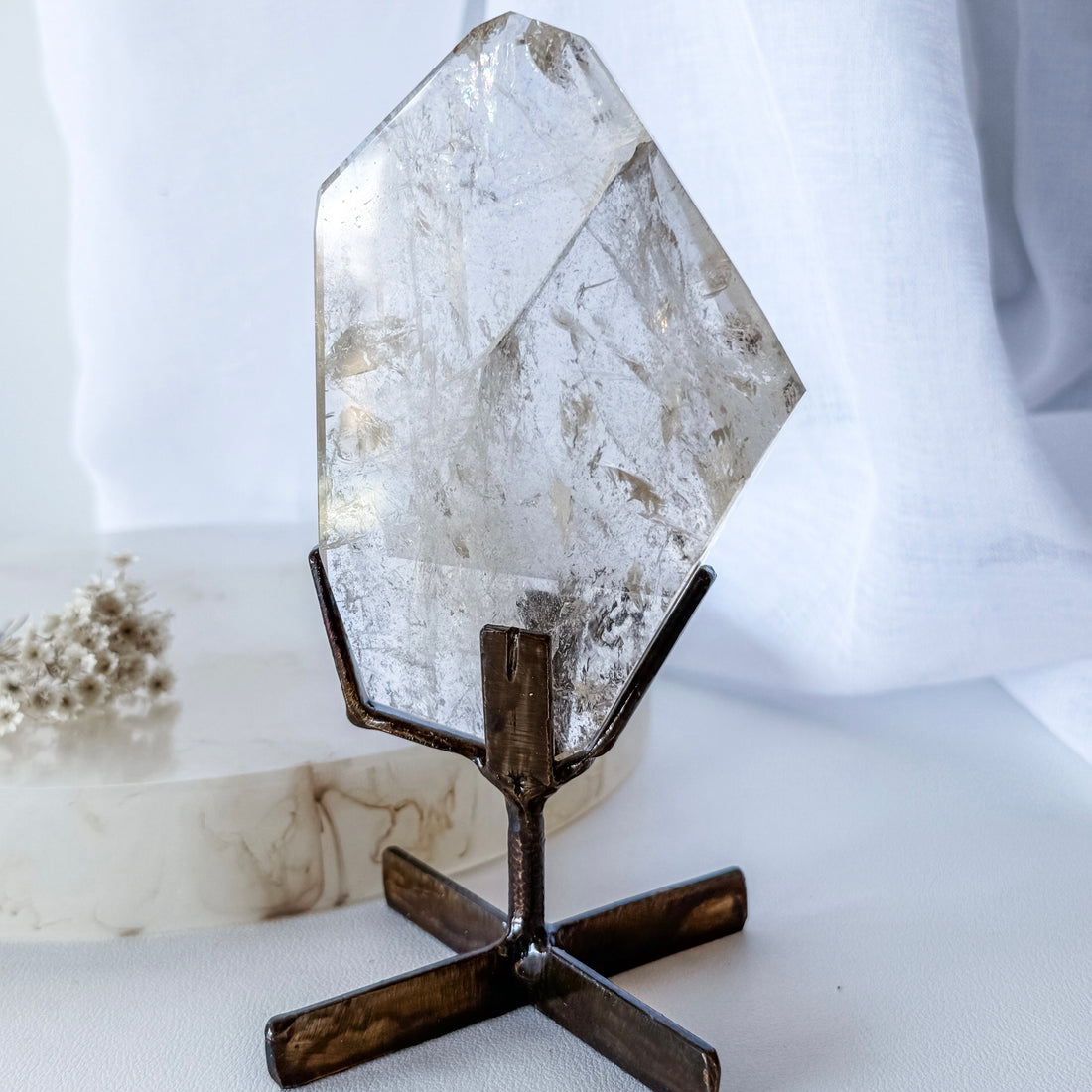 citrine on brass stand 02