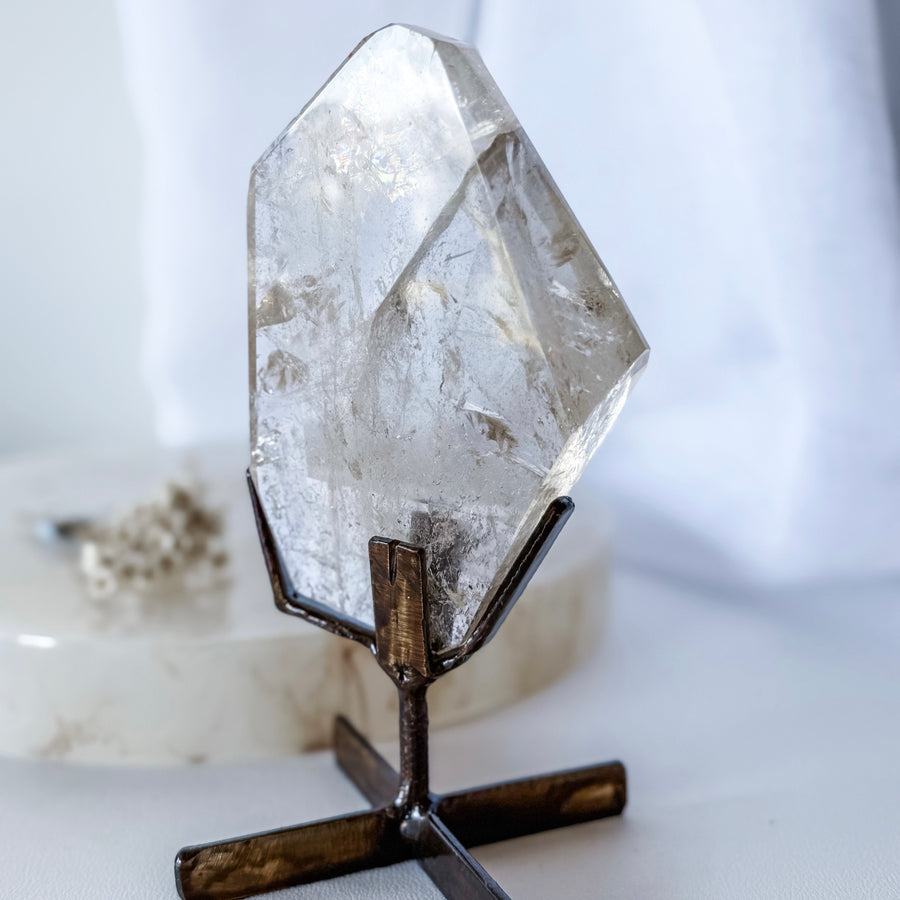 citrine on brass stand 02