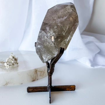 citrine on brass stand 03
