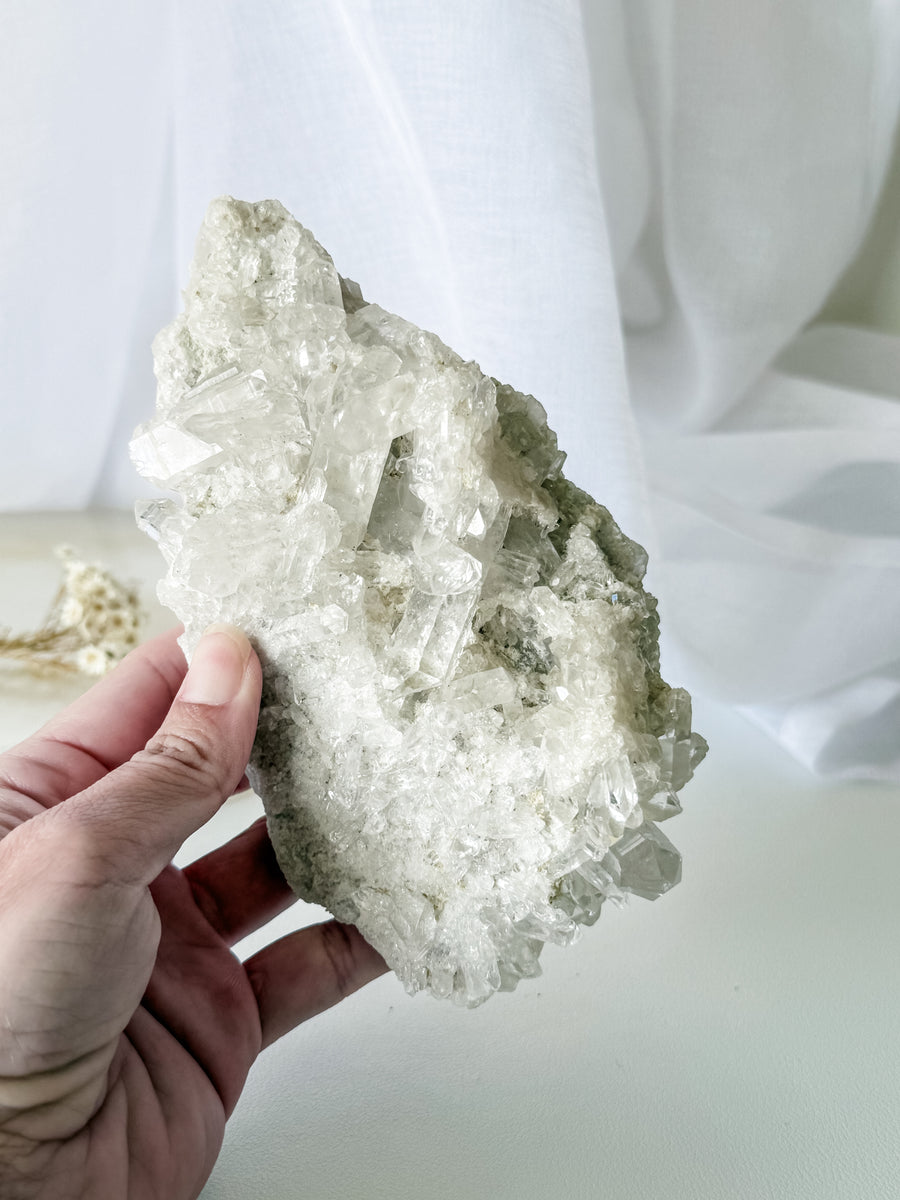 clear quartz cluster 01