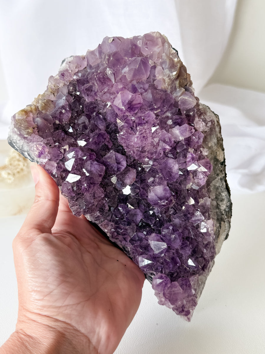amethyst cluster 04